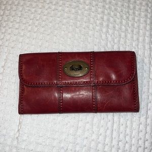 Fossil Red/Maroon Leather Wallet - BRAND NEW